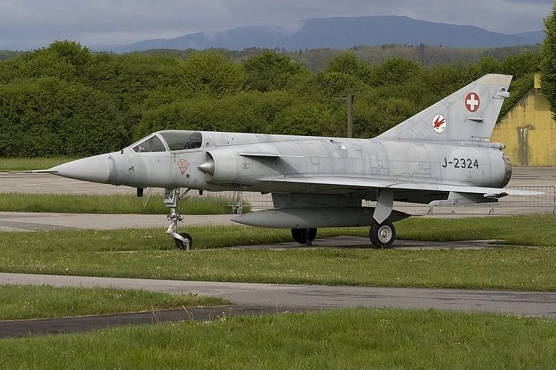 J-2324%2C_LSMP_Payerne%2C_Switzerland_PP1242384735.webp
