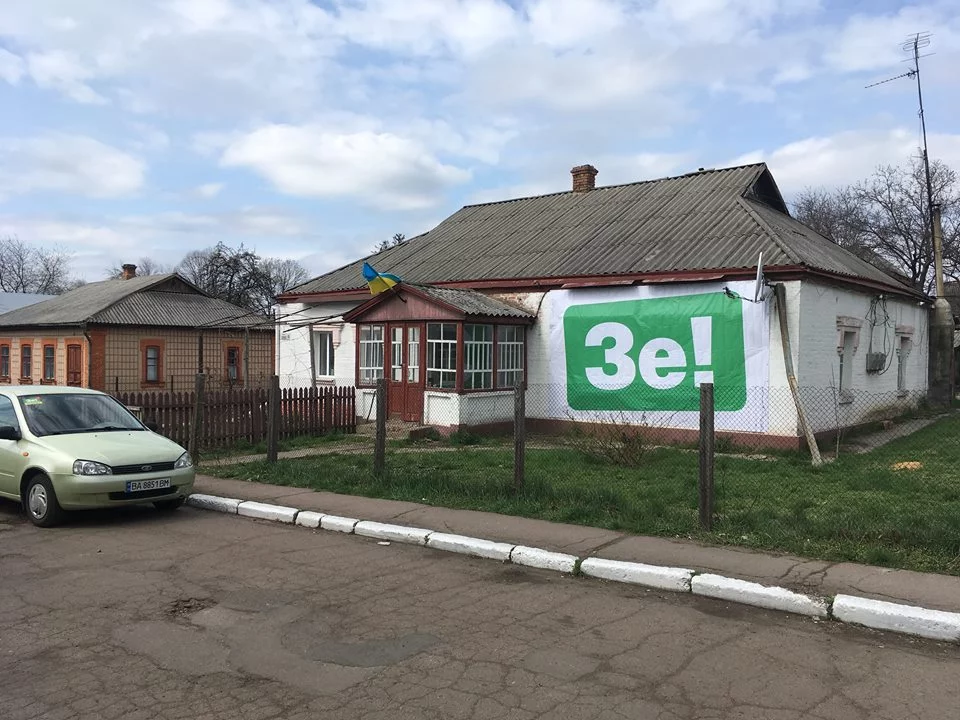 j5edcb.webp