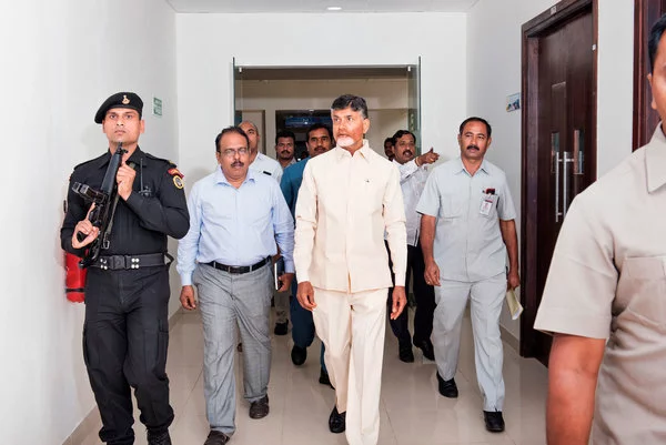 jb7cbb.webp