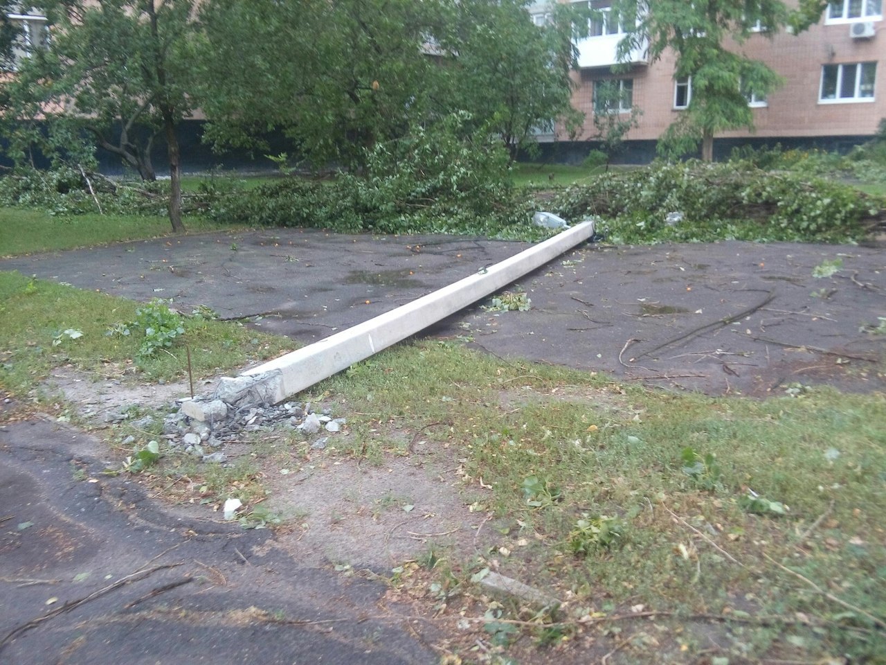 JEooUFd73zM.jpg