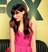 Jess-Day-zooey-deschanel-32334389-166-178.gif