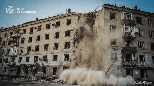 juxtapose-gif-2.gif
