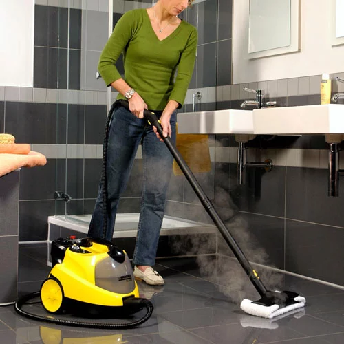 karcher-SC-1402-action.webp