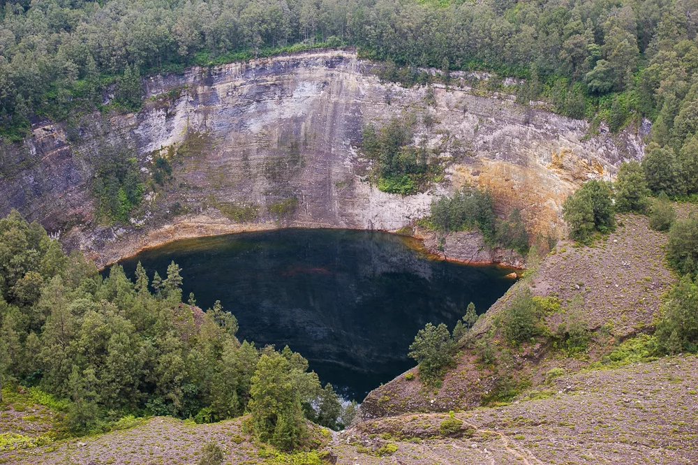 Kelimutu4.webp