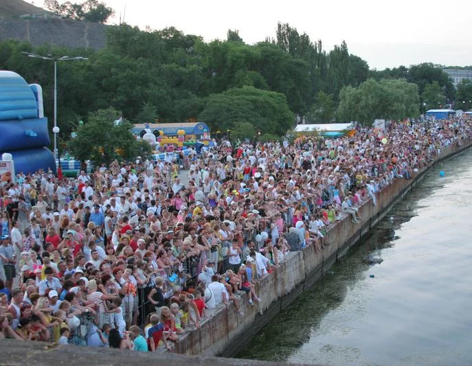 kerchane-otmetyat-den-rybaka__1_2013-07-9-12-31-59.webp