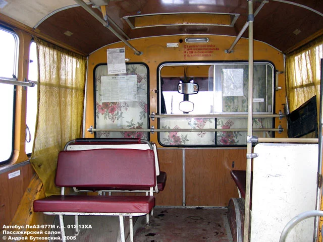 kha_liaz677_yxa01213_20050311_b5.webp