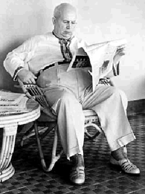 Khrushchev-Vyshivanka.gif