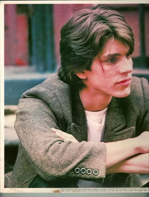 King_of_the_Gypsies_1978_Eric_Roberts.webp