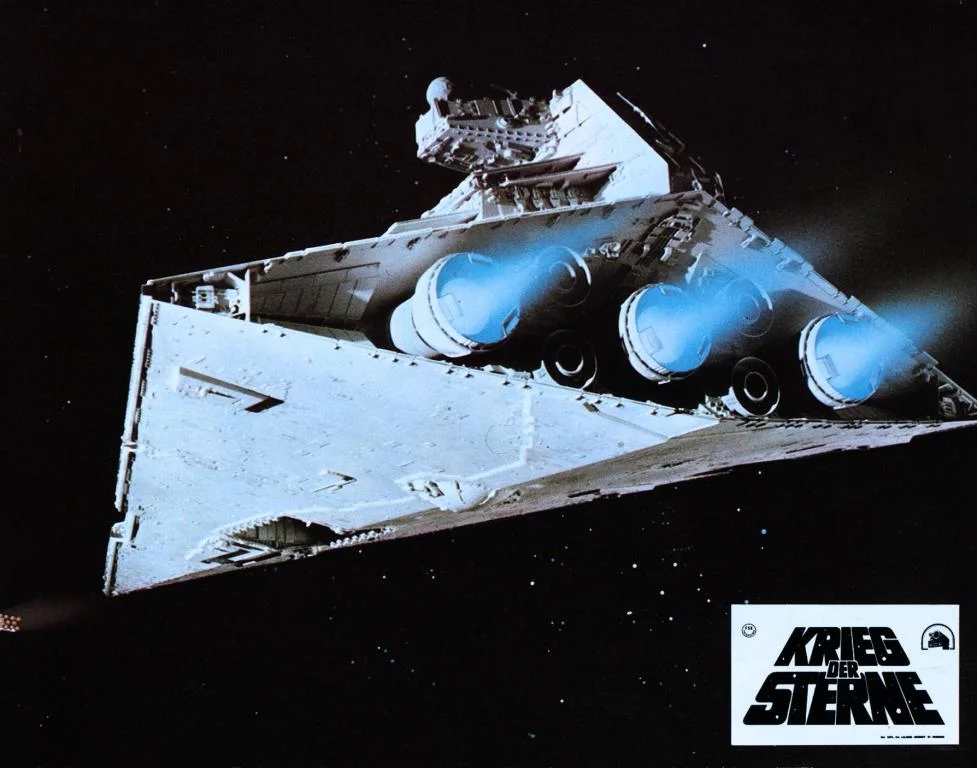 kinopoisk.ru-Star-Wars-1662188.webp
