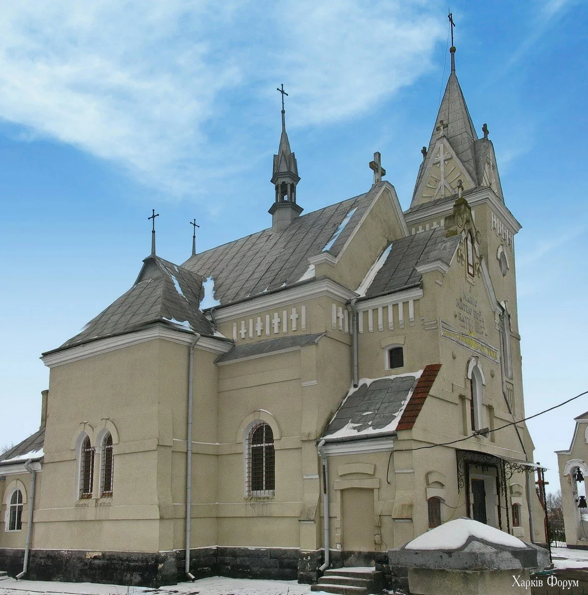 kostel_68ea2f1ab988d.webp