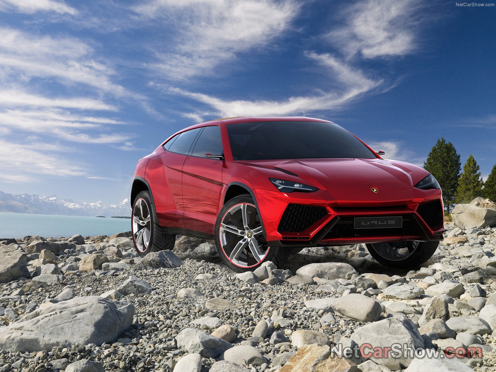 Lamborghini-Urus_Concept_2012_1.jpg