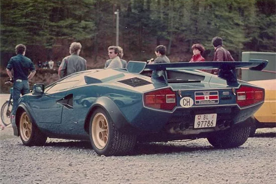 Lamborghini_Countach_Walter_Wolf_Special_2.webp