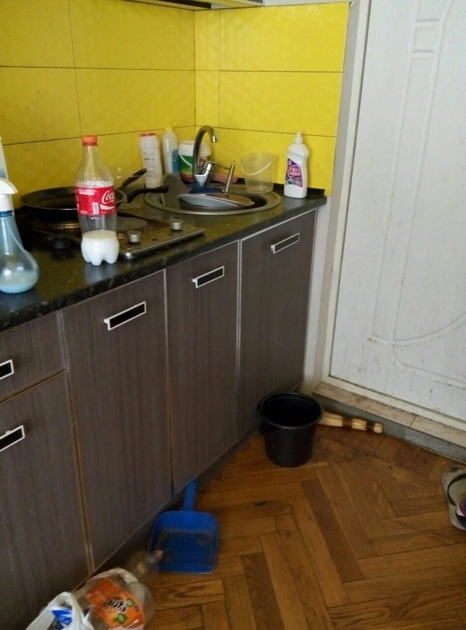 LAqEFqqZICU.webp