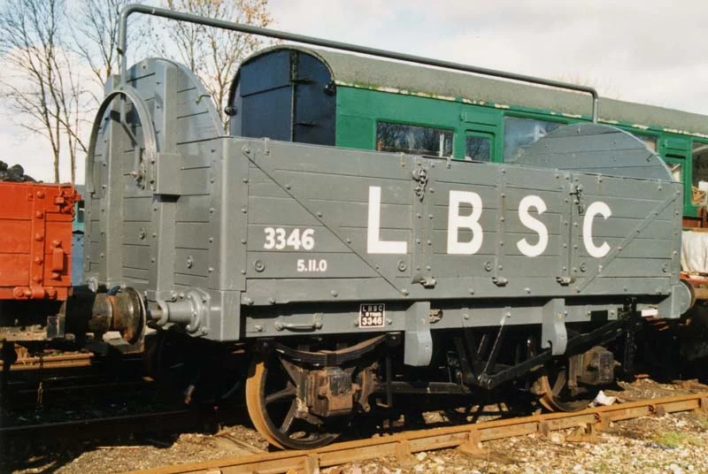 lbsc3346_feb01.webp