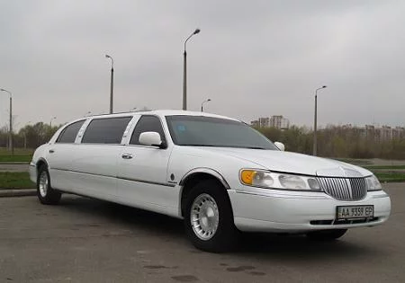 limo2000short.webp