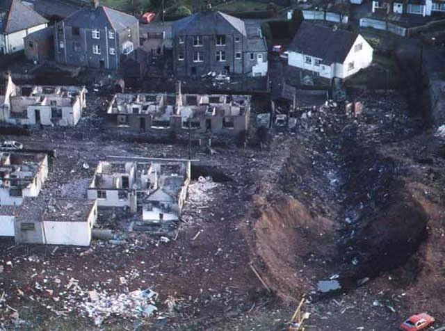 lockerbie-bombing-iran-responsible-crash-scene.webp