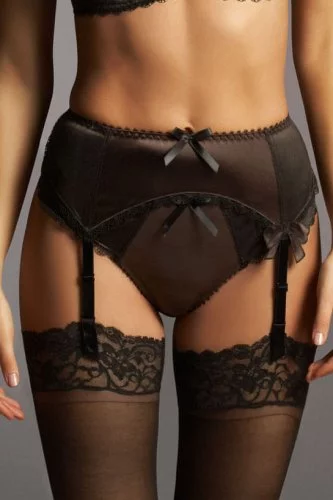 lucia-0077-0074-sie.webp