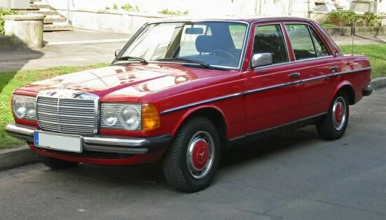 Mercedes-Benz%20W123.webp