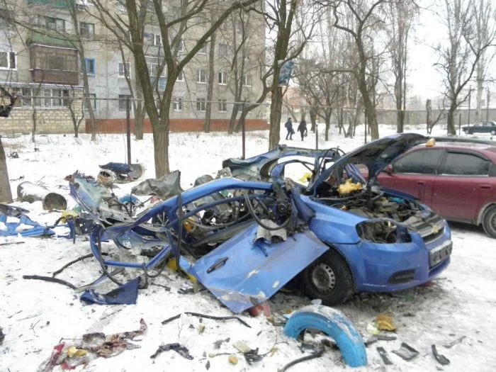 methane_explosion_cylinder_01.webp