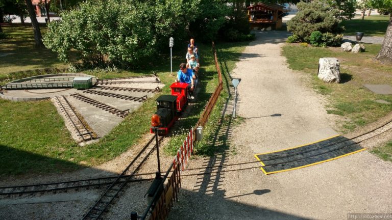 mini-railway_budapest_rotozeev.net_06-768x432.jpg