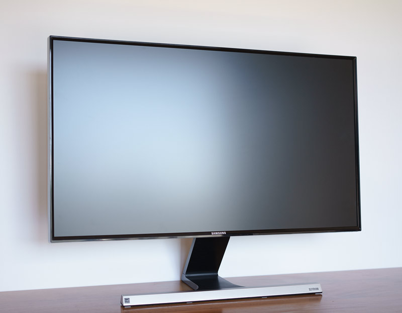 monitor.jpg