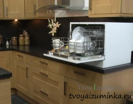 nastolnaya-posudomoechnaya-mashina.webp