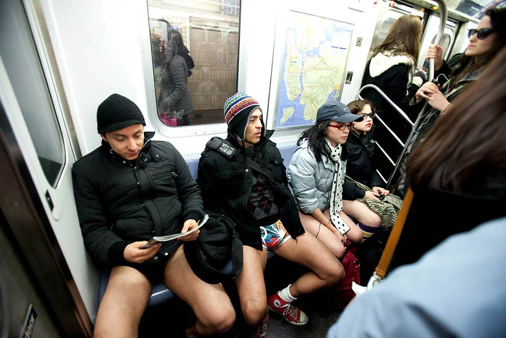nopants01.webp