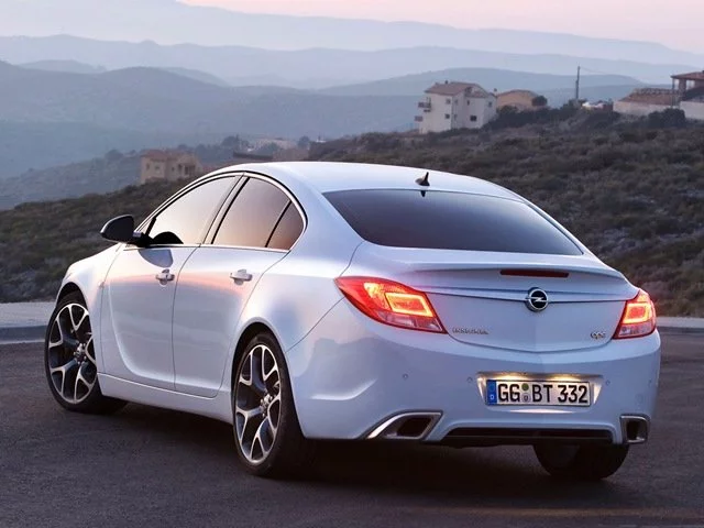Opel-Insignia-OPC-4.webp
