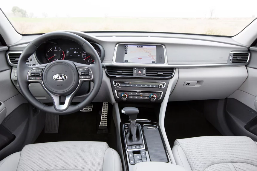 optima-sportswagon4.webp