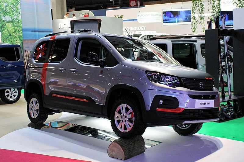 ot_Rifter_4x4%2C_Paris_Motor_Show_2018%2C_IMG_0221.webp