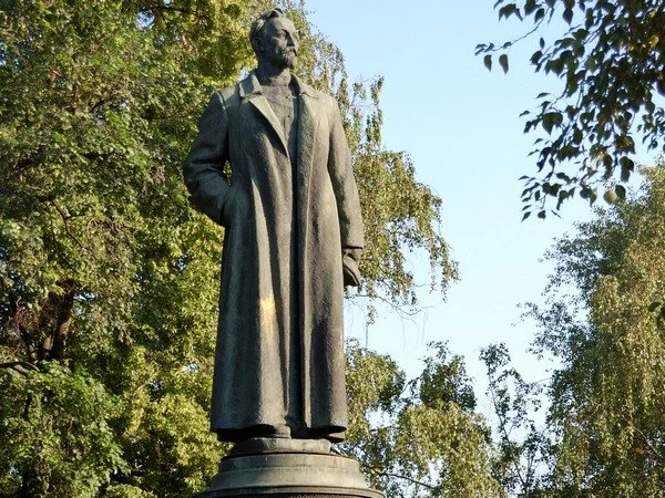 pamyatnik_1392132033.webp
