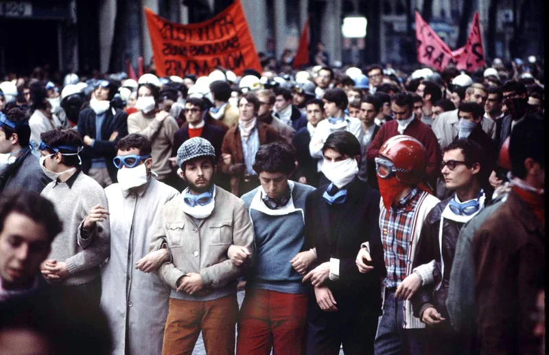 Paris_studente_1968.webp