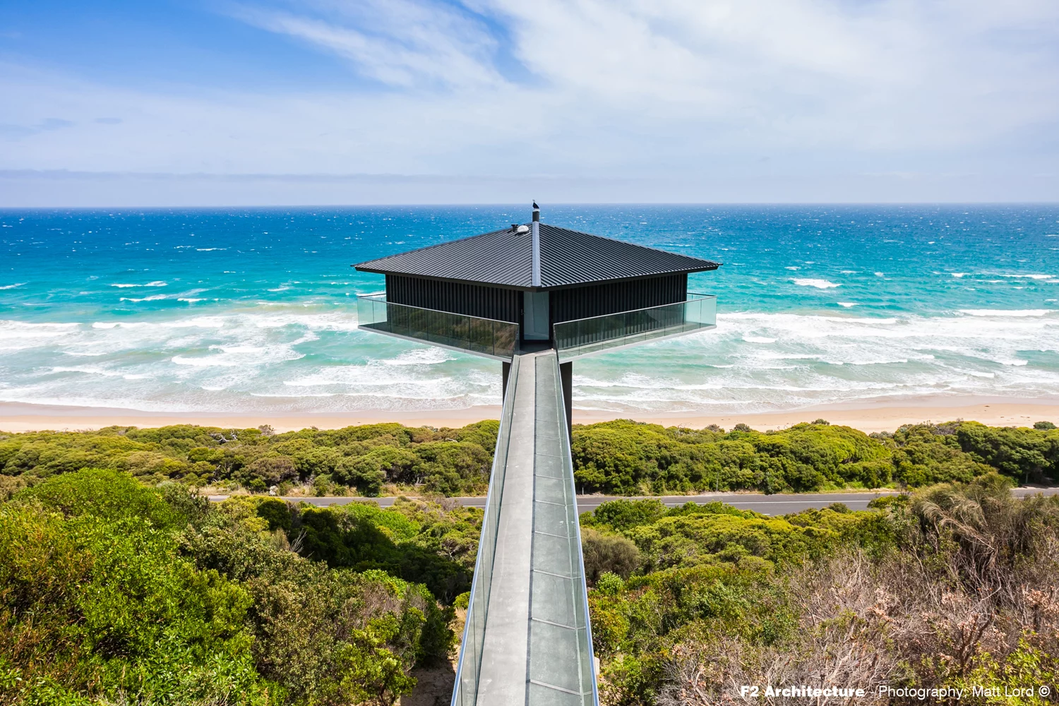 Pole-House-Fairhaven_03.webp