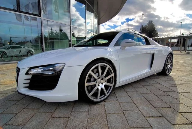 R8audi_1.webp