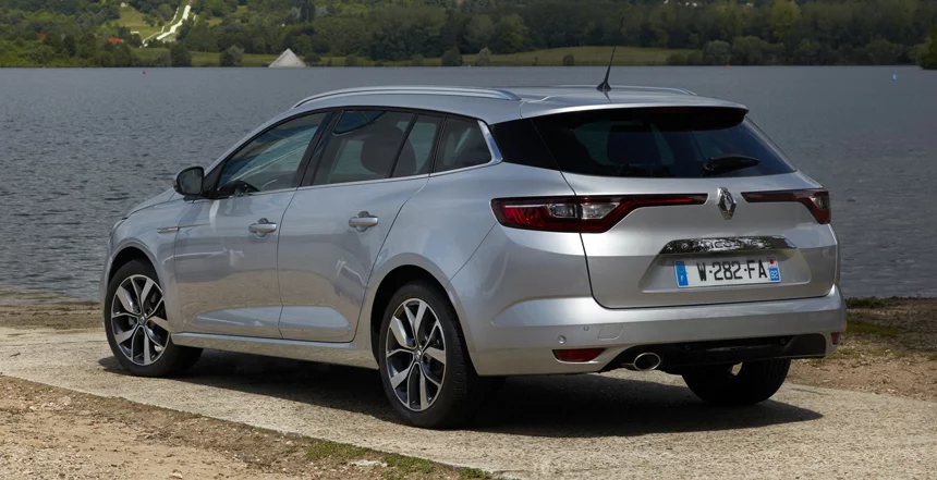 renault-megane-estate3.webp