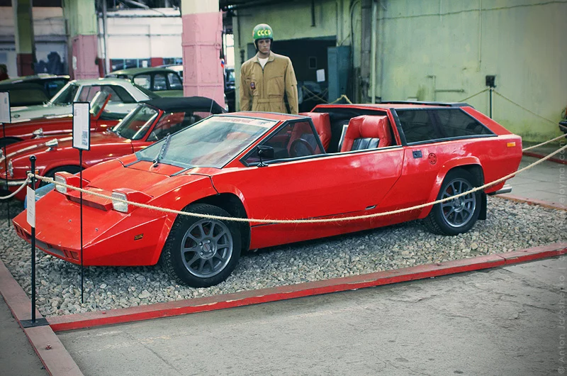 retro_cars-18.webp