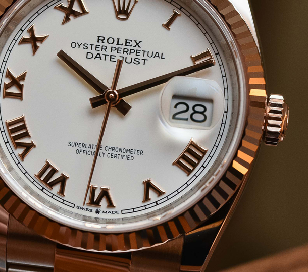 Roman-numeral-number-IIII-watches-clocks-2.jpg