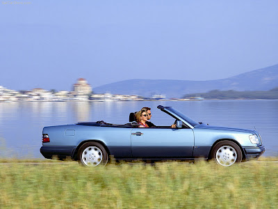 s-Benz-E-Class_Cabriolet_1988_800x600_wallpaper_03.jpg