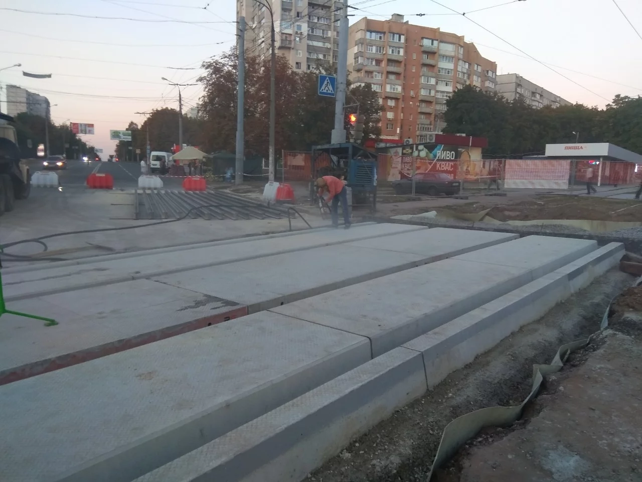 S_e9w2_XJ85c.webp