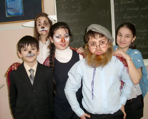 School_de_Gunzburg_Hebrew_Perf_m.webp