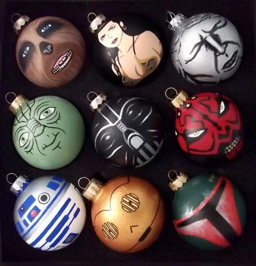 Star-Wars-ornament.webp