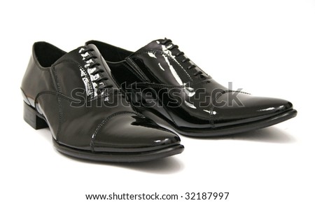 stock-photo-shiny-black-men-shoes-32187997.jpg