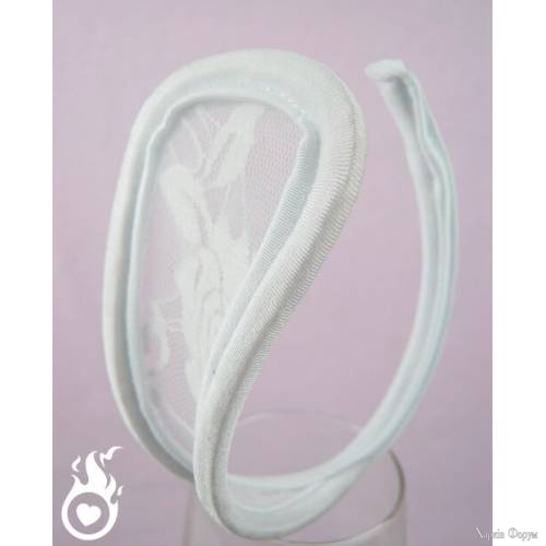 string-transparent.jpg