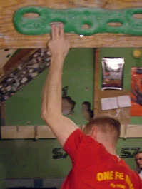 strong-finger-board-grip-forearms-strong.webp