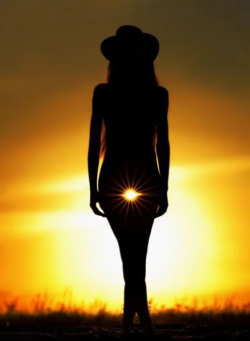 sunset-girl.webp