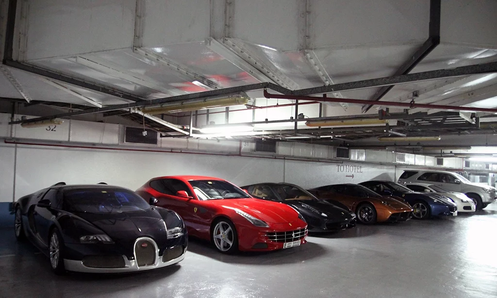 supercars_dubai.webp