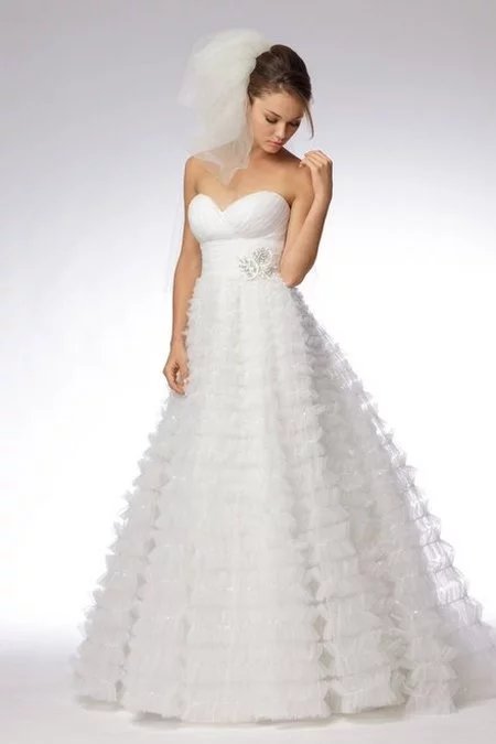 svadebnye-platya-princessa-03.webp