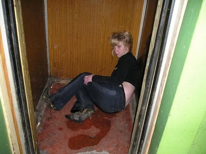 the_life_of_russian_alcoholics_20.webp