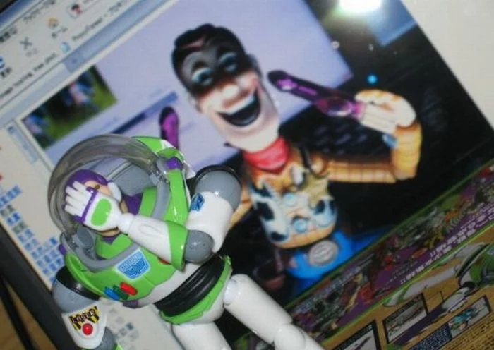 the_secret_life_of_woody_22.webp