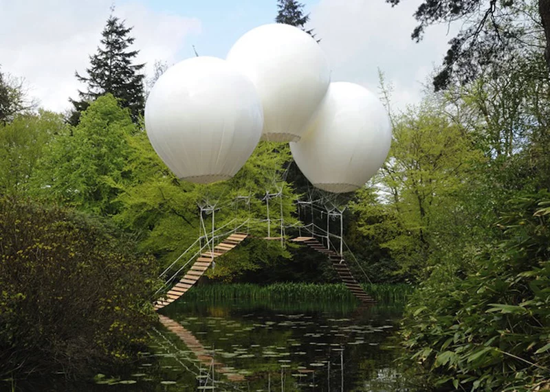 Three-Giant-Balloons-2.webp